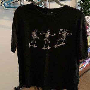 Halloween t-shirt skeletons, size xl